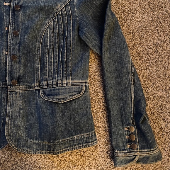 Jean jacket - Picture 5 of 6
